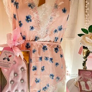 Floral Pink Lace Chemise